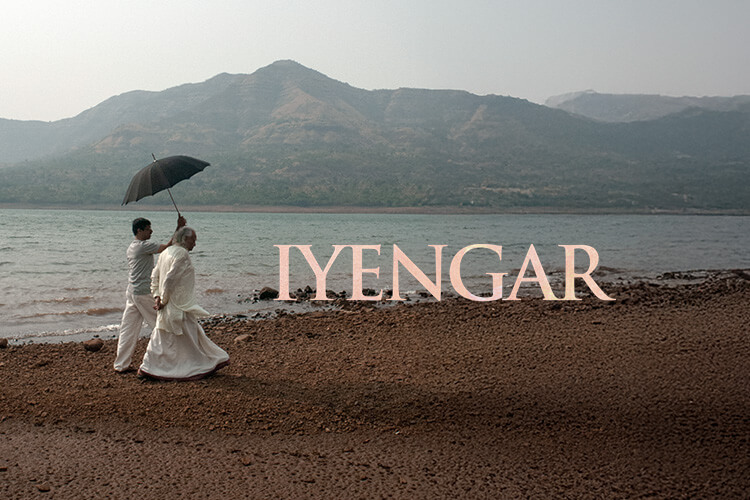 Iyengar: O Homem, o Yoga e a Jornada do Estudante